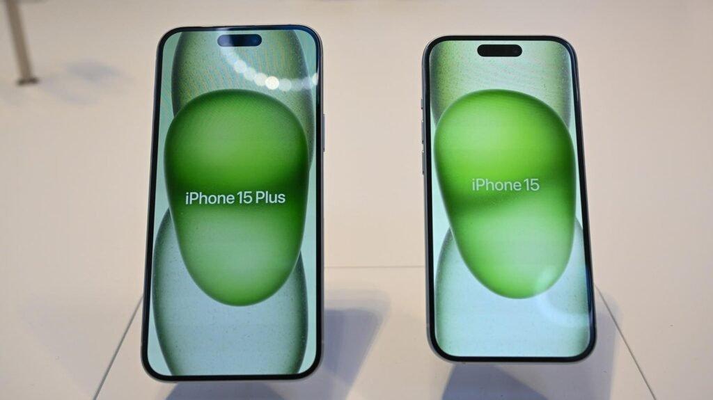 Apple Can't Risk Improving The Iphone 16