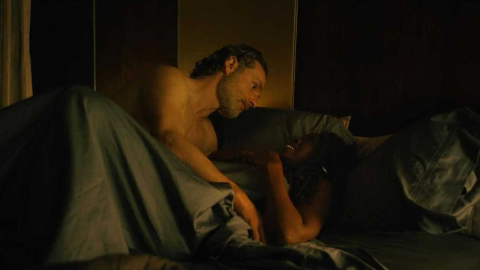 The Ones Who Live’ Episode 4 Review — Emotional Moments Ruined By Tedious Dialogue The Ones Who Live' Episode 4 Review — Emotional Moments