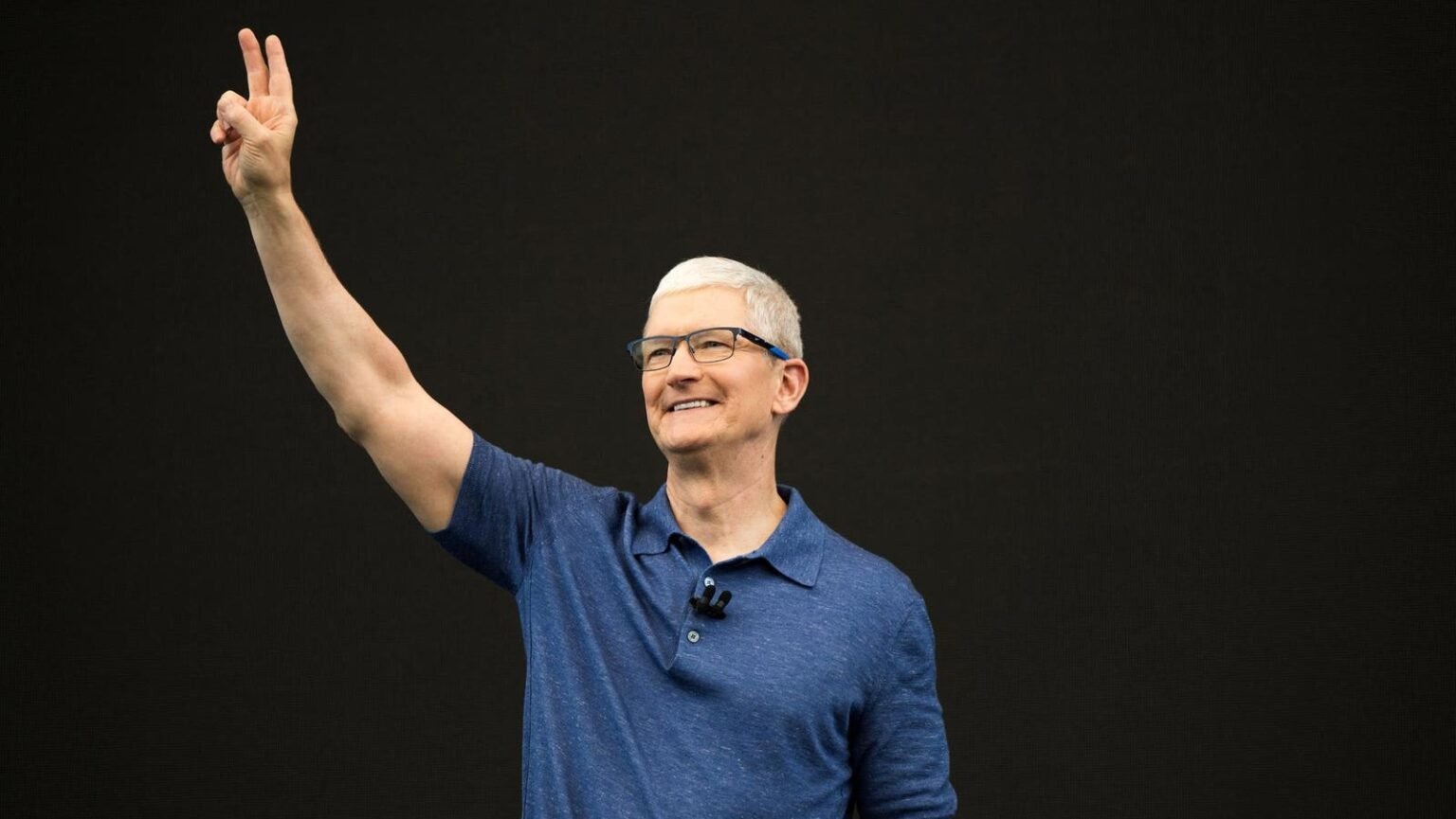 Apple Debuts Intelligence, Mistral Raises $600 Million, New Text On