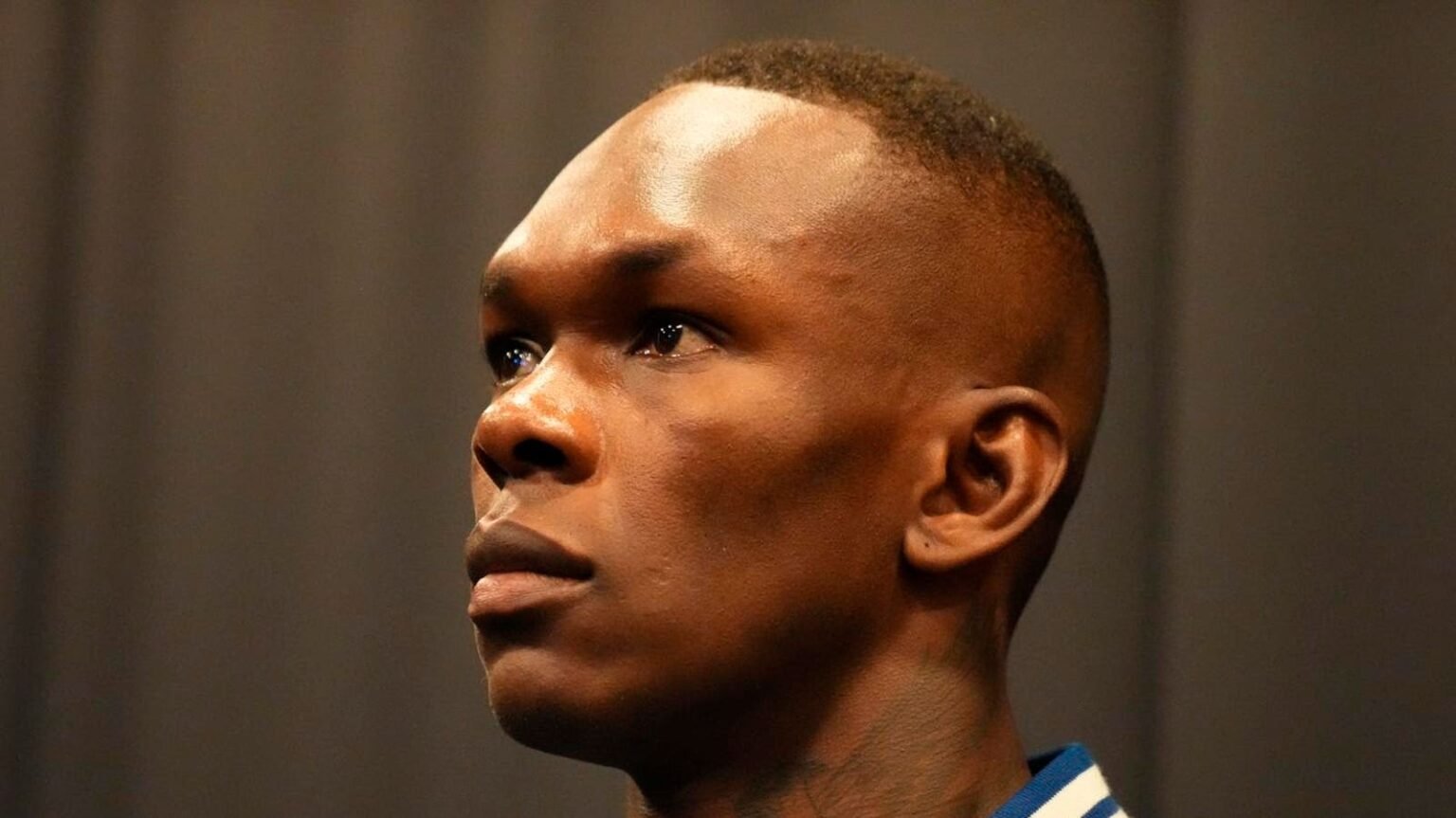 Israel Adesanya Is Worried About Social Media Fans Before Ufc