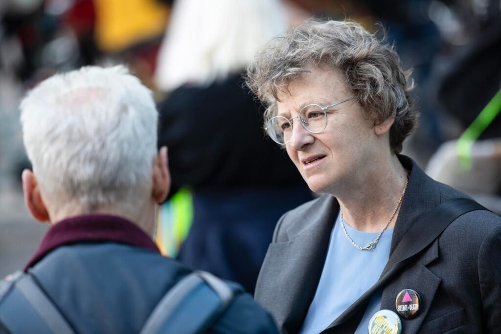 Nina Schwalbe Running For Congress Finds These Obstacles For Scientists