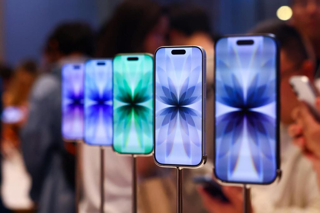 Apple Ios 26.6 New Iphone Software: Should You Upgrade?
