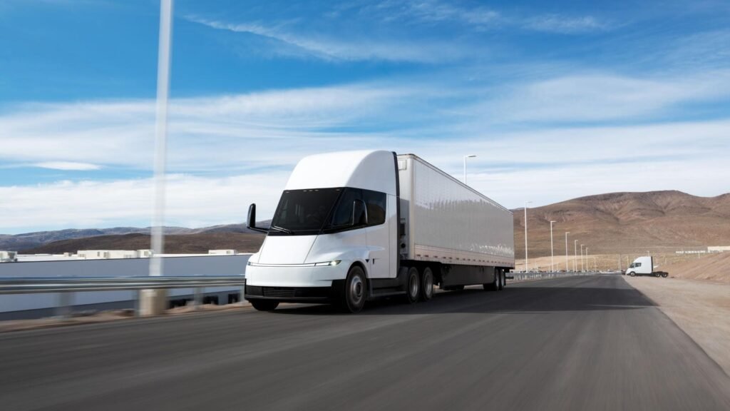 Tesla's Electric Semi Has Its First Fatal Crash