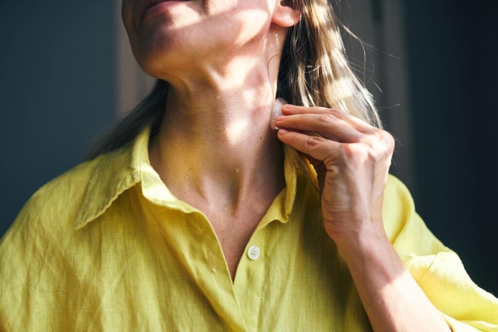 The hidden cost of record-breaking heat—6 habits that worsen mental health The Hidden Cost Of Record Breaking Heat—6 Habits That Worsen Mental